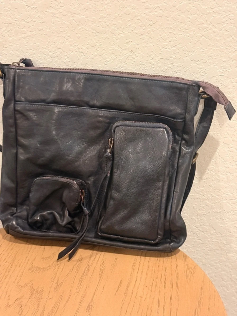 Men's Black Leather Crossbody Bag - Unbranded